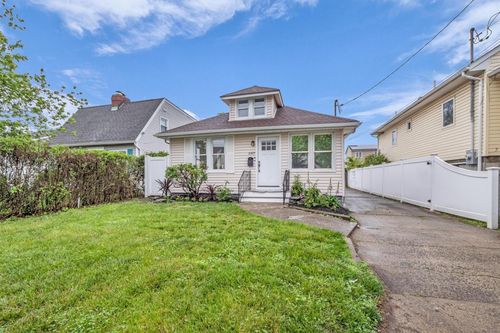 3327 Drive, Hempstead, NY, 11510 | Card Image