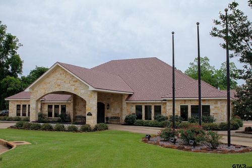 404 Wynn Dr, Jacksonville, TX, 75766-4976 | Card Image