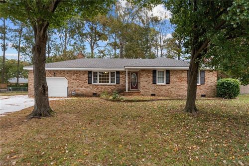 1132 Sippel Dr, Chesapeake, VA, 23320-2938 | Card Image