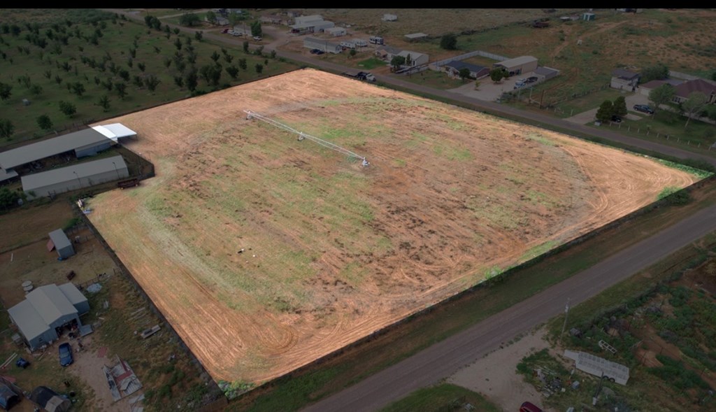 Land in Andrews 4