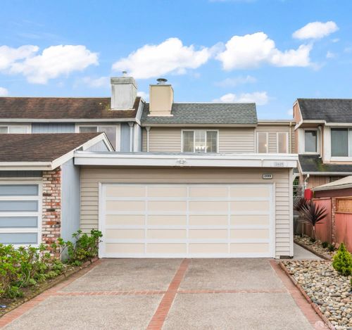 2449 Williamsburg Ct, South San Francisco, CA, 94080-5255 | Card Image