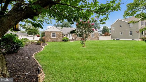 6609 Radcliffe St, BRISTOL, PA, 19007-5722 | Card Image