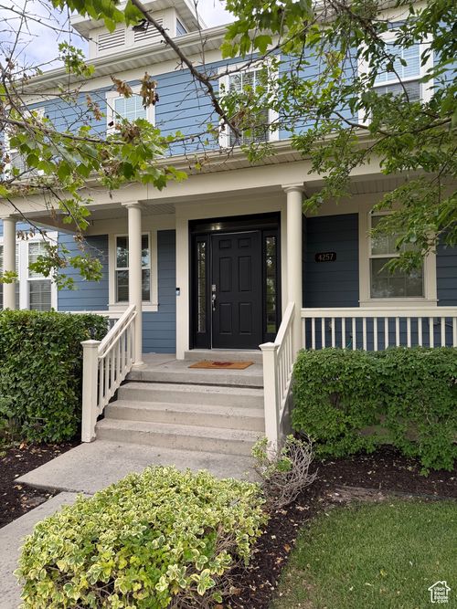 4257 W Lake Bridge Dr, South Jordan, UT, 84009-7723 | Card Image