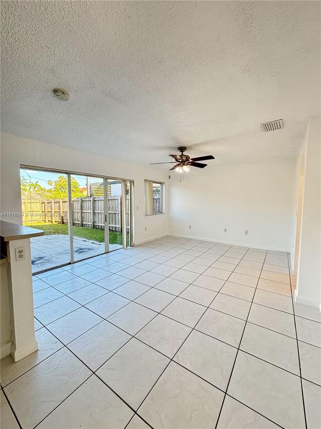21339 Sw 87 Th Ct, House other with 4 bedrooms, 3 bathrooms and null parking in Cutler Bay FL | Image 5