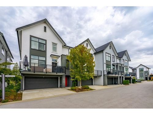64-17555 57a Ave, Surrey, BC, V3S7V2 | Card Image