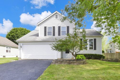933 Briaro St, Reynoldsburg, OH, 43068-4757 | Card Image