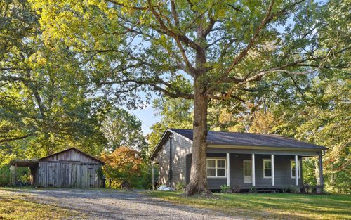 8418 Hixson Springs Rd, Signal Mountain, TN, 37377-1716 | Card Image