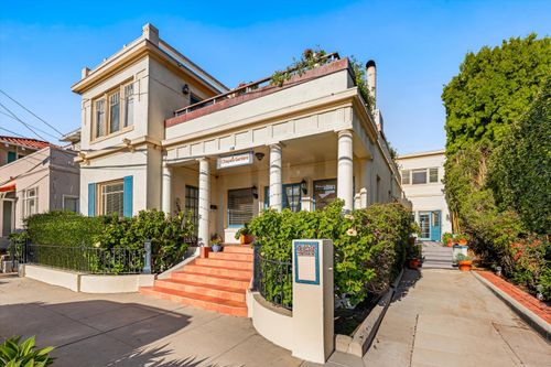 118 Chapala St, SANTA BARBARA, CA, 93101-5238 | Card Image