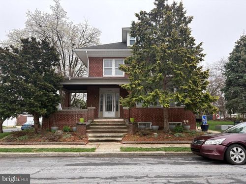 120 Mayberry Ave, Reading, PA, 19605-2940 | Card Image