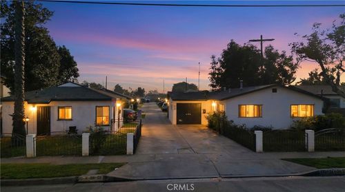 5222 Live Oak St, Cudahy, CA, 90201-4421 | Card Image