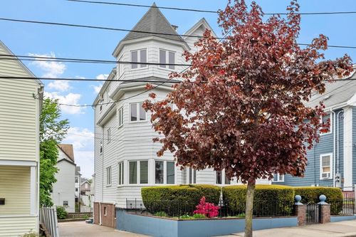 17 Tufts Ave, Everett, MA, 02149-2605 | Card Image