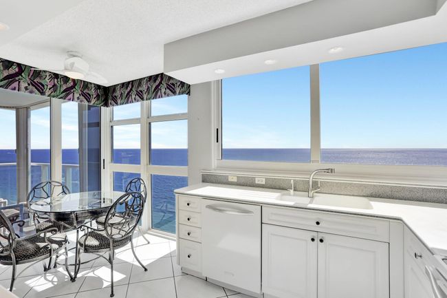 APT-2508 - 1360 S Ocean Blvd, Condo with 2 bedrooms, 3 bathrooms and null parking in Pompano Beach FL | Image 8