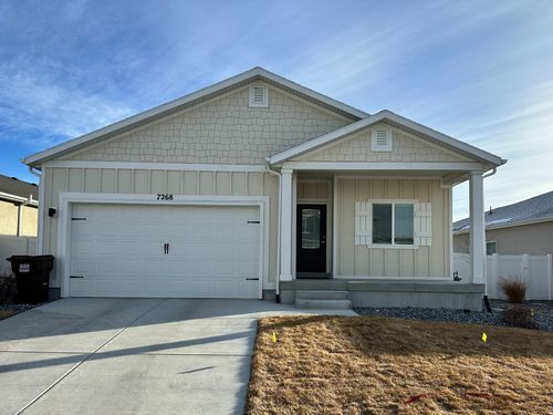 7268 N Escalante Dr, Eagle Mountain, UT, 84005-5798 | Card Image