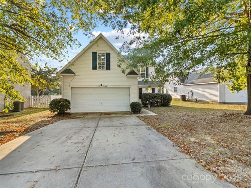 5144 Foxmeade Ct, Lancaster, SC, 29720-7890 | Card Image