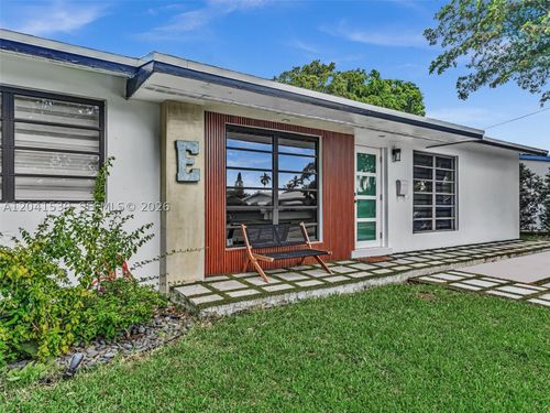 20210 Sw 106th Ave, Cutler Bay, FL, 33189-1320 | Card Image