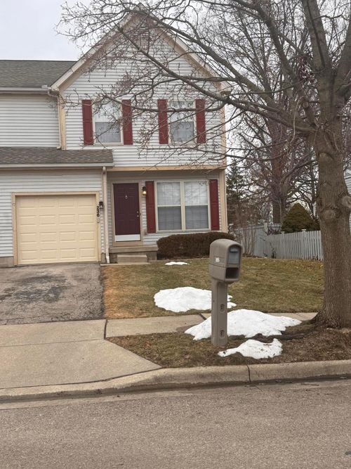 236 Richards Dr, Delaware, OH, 43015-2218 | Card Image