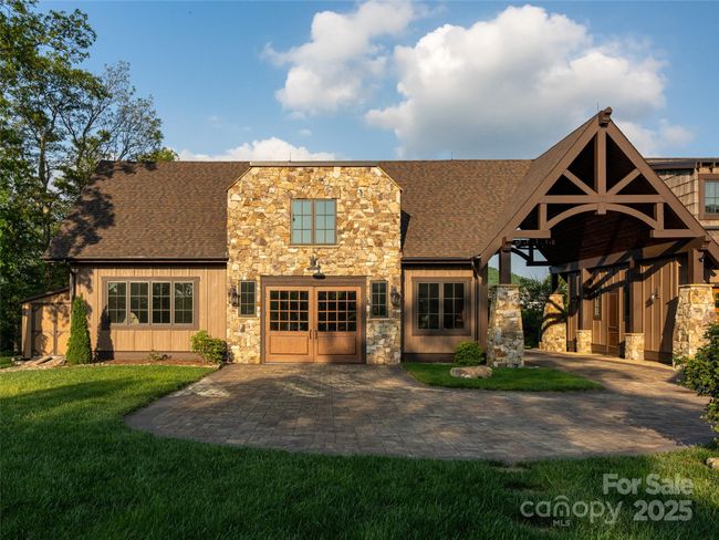 93 N Snow Ridge Dr, House other with 5 bedrooms, 7 bathrooms and null parking in Hendersonville NC | Image 43