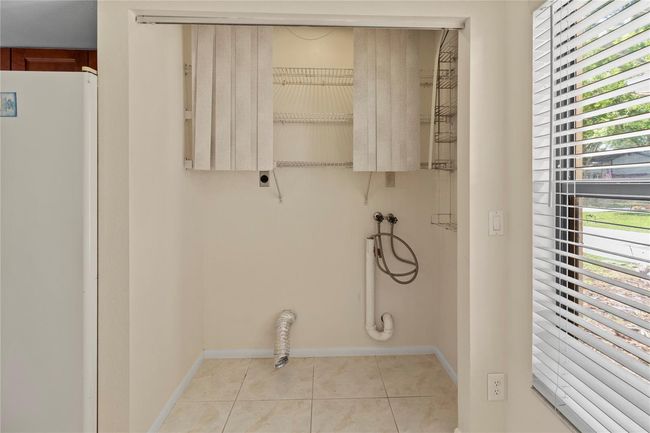 4805 Cypress Lake Ct, House other with 3 bedrooms, 2 bathrooms and null parking in SARASOTA FL | Image 18