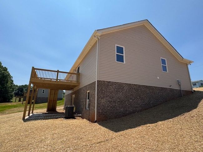 2304 Spring Grove Rd, House other with 3 bedrooms, 2 bathrooms and null parking in Spout Spring VA | Image 21