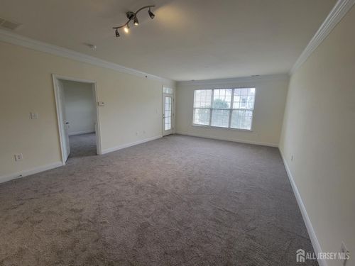367 Samuel Cir, Parlin, NJ, 08859-3200 | Card Image