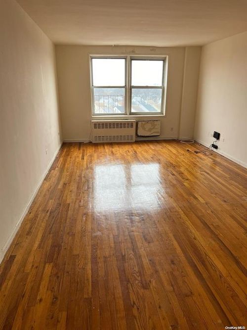 apt-6b-222 Braddock Ave, Queens Village, NY, 11428-1400 | Card Image