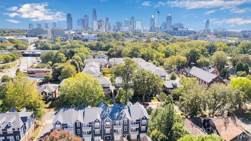 1525 Walnut View Dr, Charlotte, NC, 28208-4672 | Card Image