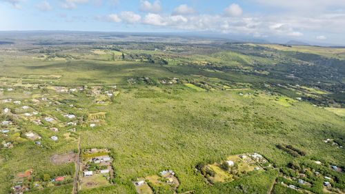 94-6407 Kamaoa Rd, NAALEHU, HI, 96772 | Card Image