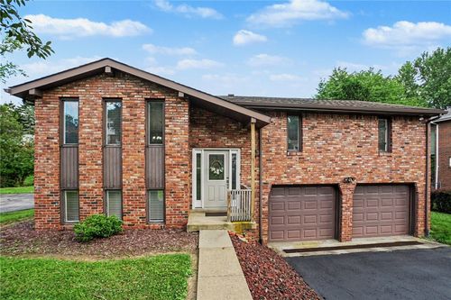 4446 Marywood Dr, Monroeville, PA, 15146-1326 | Card Image