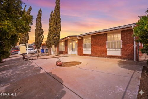 10442 Triumph Drive, El Paso, TX, 79924 | Card Image