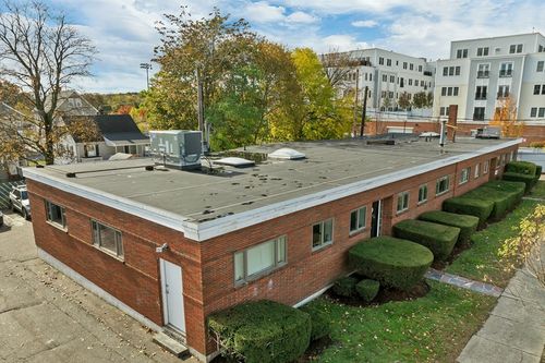 36 W Water St, Wakefield, MA, 01880-2908 | Card Image