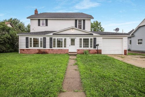 19 W Gates St, Rice Lake, WI, 54868-2541 | Card Image