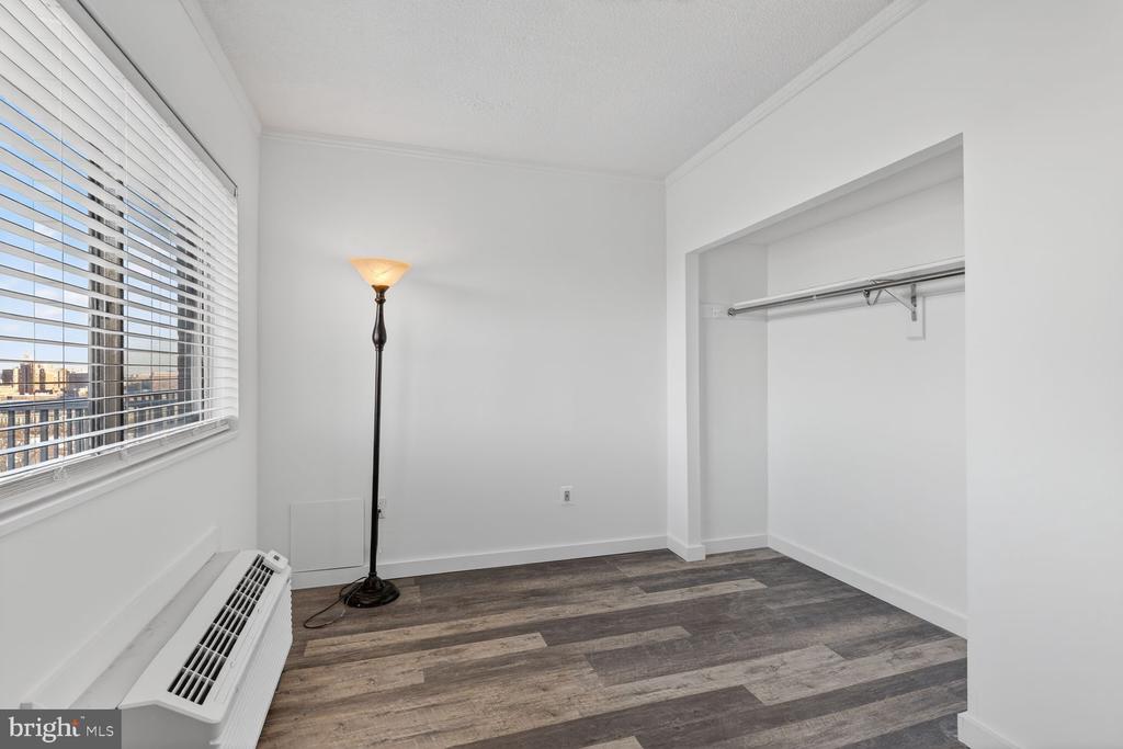 Residential in ALEXANDRIA 5