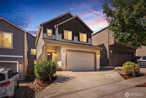 3302 Ne 43rd Pl, Vancouver, WA, 98661-2659 | Card Image
