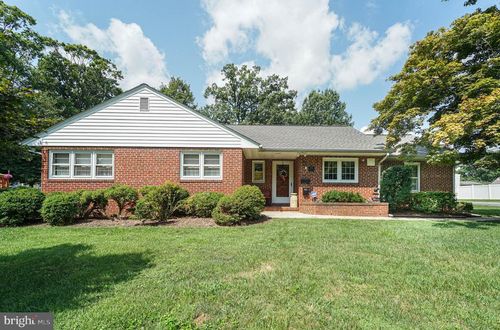 6100 Medora Rd, LINTHICUM HEIGHTS, MD, 21090-2021 | Card Image