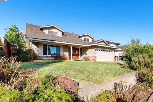 628 Lido Dr, Livermore, CA, 94550-6231 | Card Image