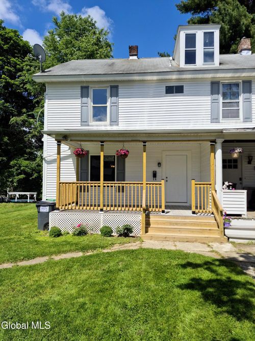 14 Lynch Ave, Castleton-on-Hudson, NY, 12033-1304 | Card Image