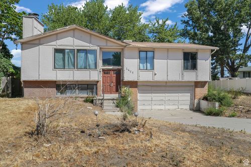 1469 E Winterwood Cir, Sandy, UT, 84092-2909 | Card Image