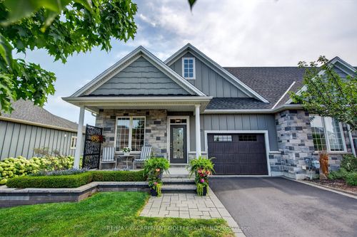 25 Pierpoint Dr, Niagara on the Lake, ON, L0S1J0 | Card Image