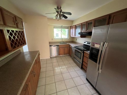 13 Timber Rdg, Mount Kisco, NY, 10549-3623 | Card Image