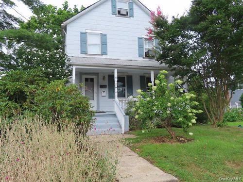 upper-50 Pacific Street, Babylon, NY, 11703 | Card Image