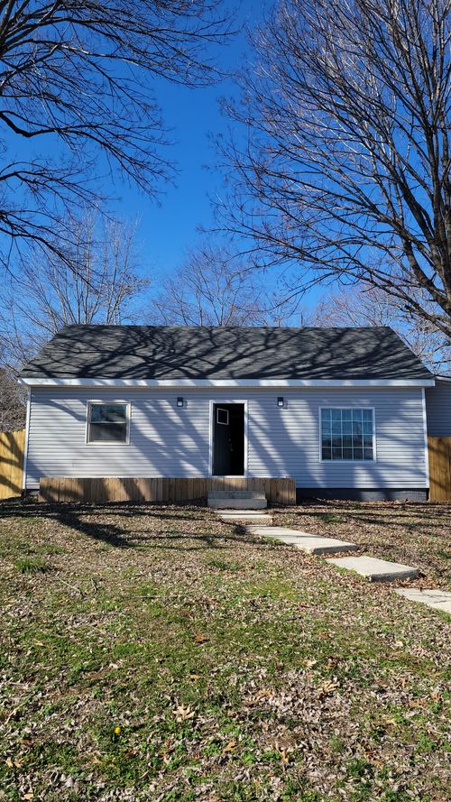 5095 Broad St S, Trezevant, TN, 38258-3079 | Card Image