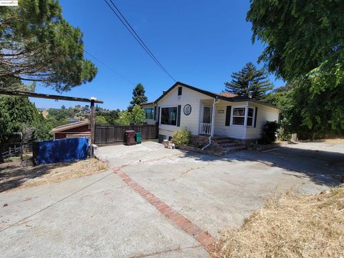 27030 Parkside Dr, Hayward, CA, 94542-2042 | Card Image
