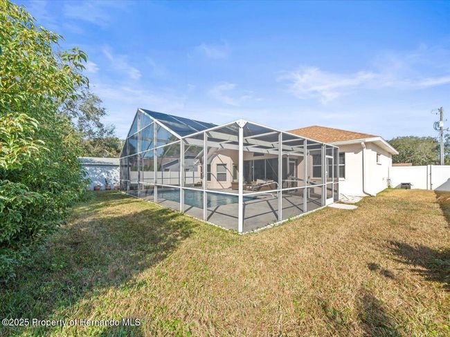 8484 Annapolis Rd, House other with 3 bedrooms, 2 bathrooms and null parking in SPRING HILL FL | Image 36