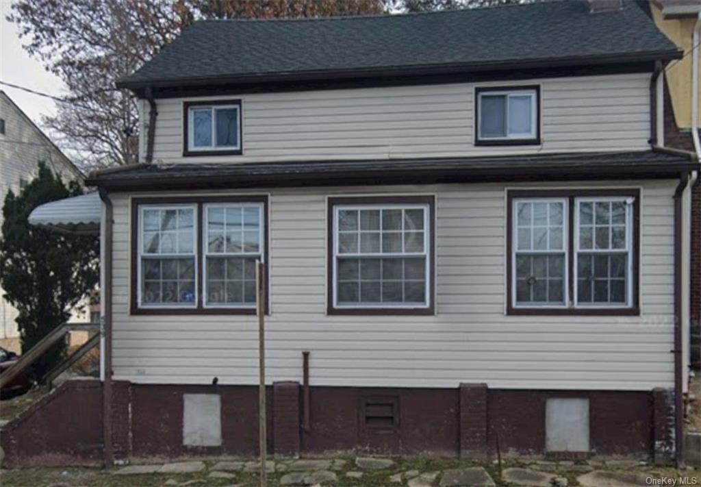 9th Ave, Mount Vernon, NY 10550