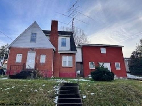 805 S Chestnut St, Clarksburg, WV, 26301-4250 | Card Image