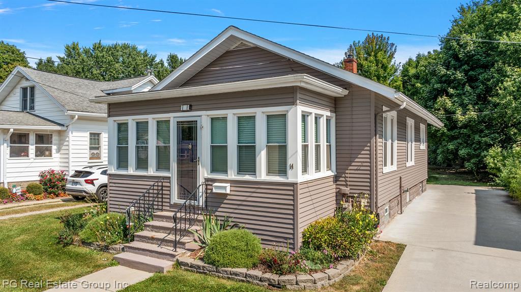 Pleasant St, Oxford, MI 48371 #1