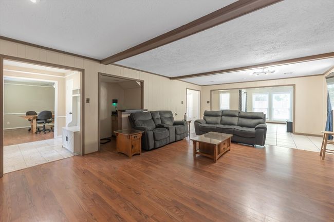 Living area | Image 17