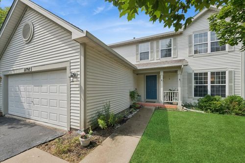 2797 Yellowstone Dr, Aurora, IL, 60503-5624 | Card Image