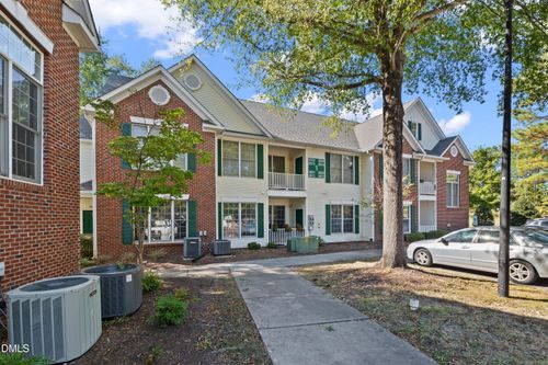 3523 Kudrow Ln, Morrisville, NC, 27560-7709 | Card Image