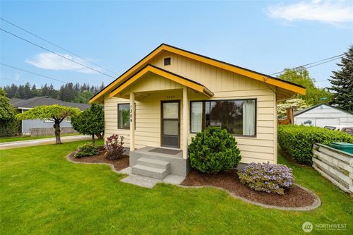 1309 State Route 20, Burlington, WA, 98233-9619 | Card Image
